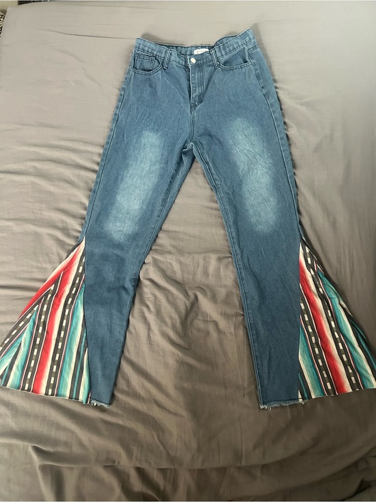MISSLOOK Denim - MISSLOOK Blue Denim Flare Jeans with Multicolor Striped Inserts
